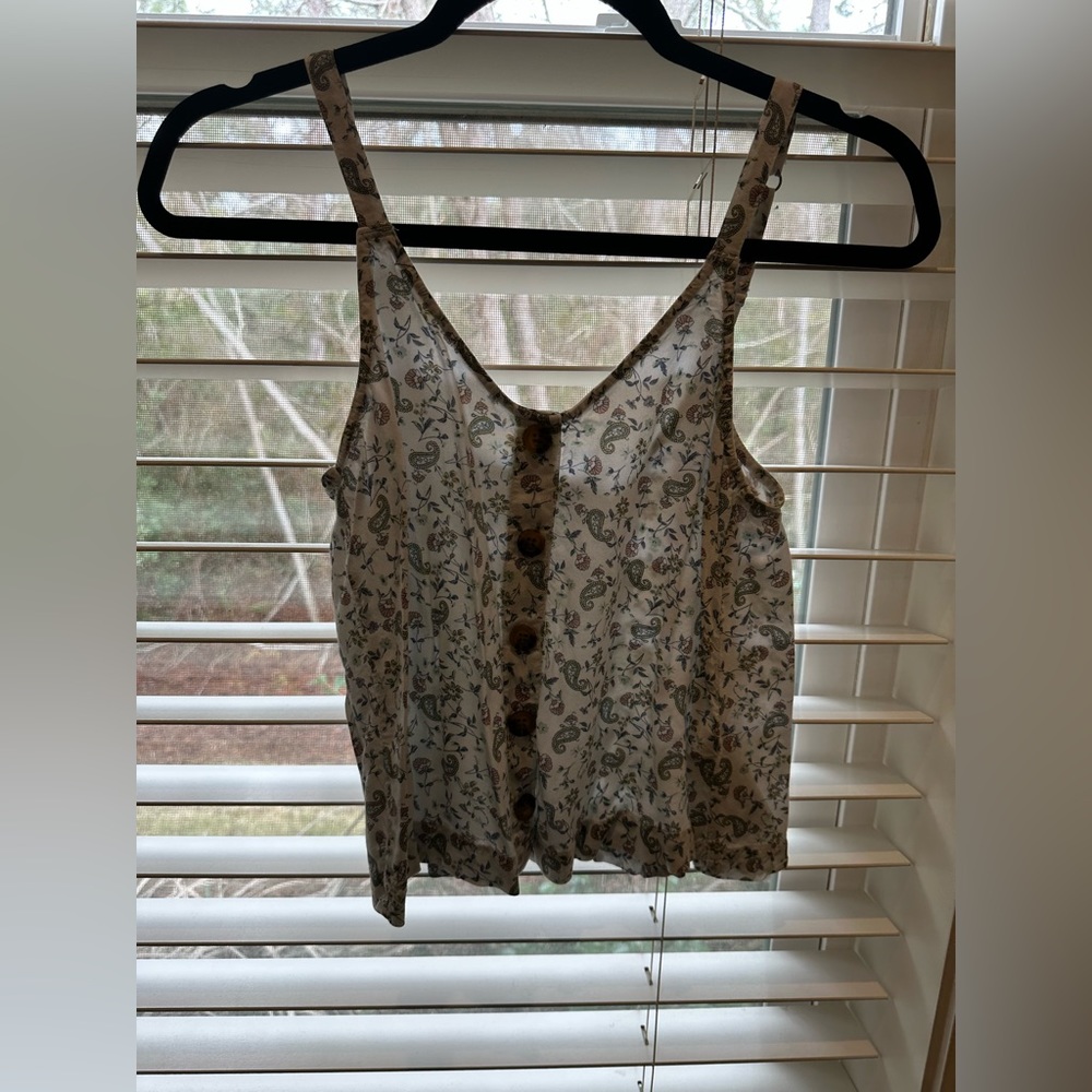 Floral Hollister top size XS